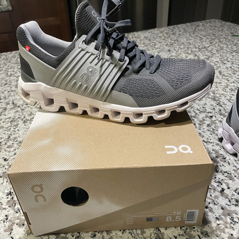 Cloudswift - Size 8.5 - Rock/Slate